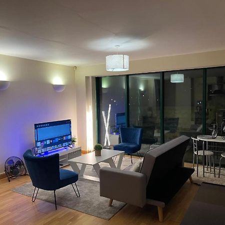 2 Bedrooms, 2 Bathrooms Stunning Penthouse City View Bradford  Esterno foto