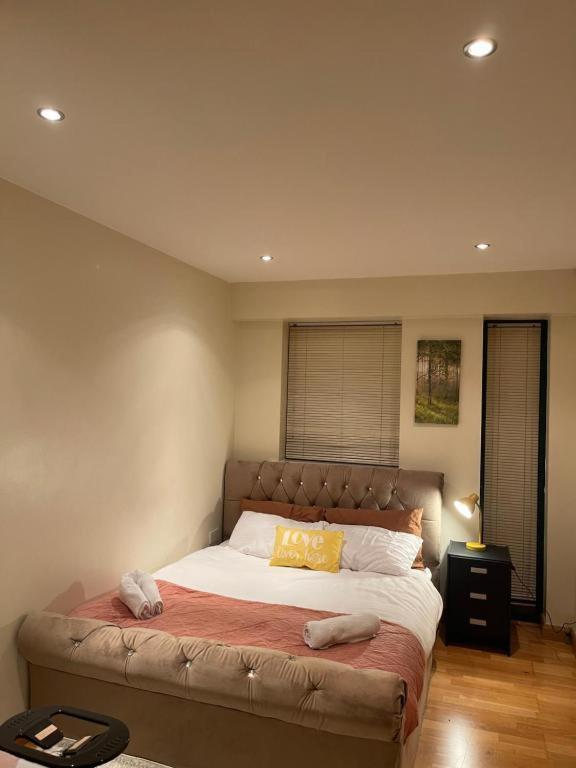 2 Bedrooms, 2 Bathrooms Stunning Penthouse City View Bradford  Esterno foto